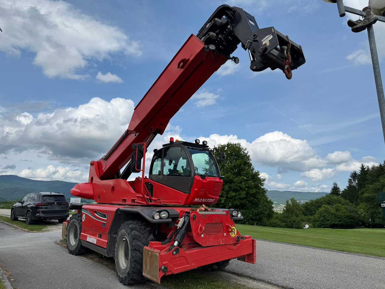 MANITOU MRT 2470 + Privilege ST4S1 - Cargadora de ruedas telescópica: foto 1 MANITOU MRT 2470 + Privilege ST4S1 - Cargadora de ruedas telescópica: foto 1
