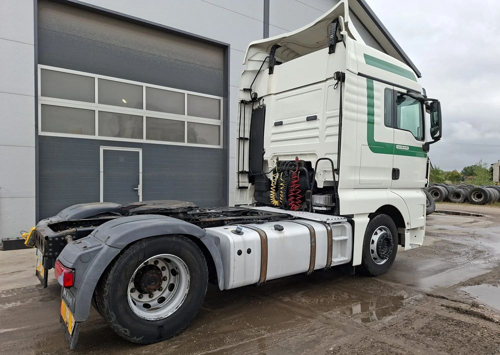 MAN TGX 18.440 Euro 5 - Cabeza tractora: foto 3 MAN TGX 18.440 Euro 5 - Cabeza tractora: foto 3