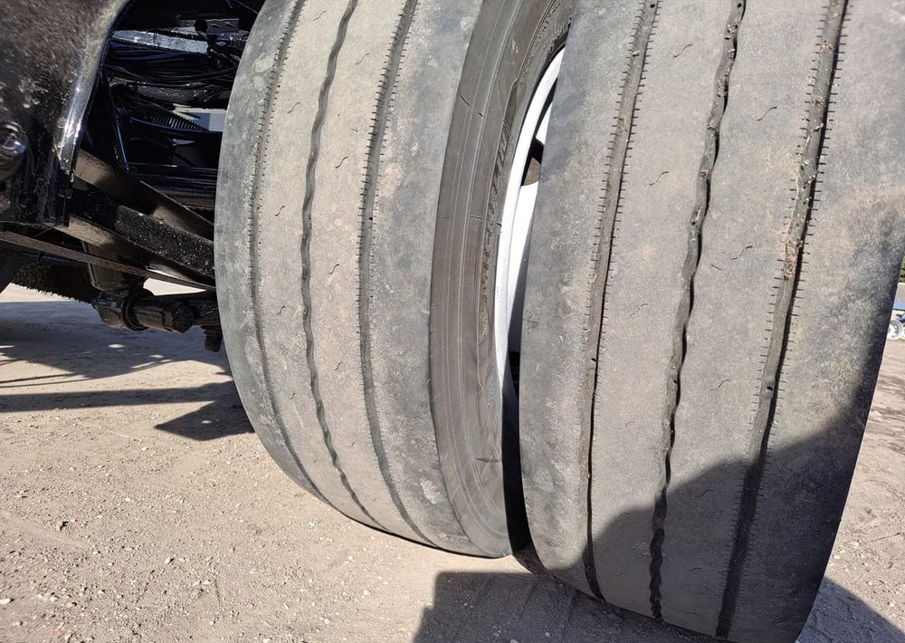 Krone Przyczepa Krone BDF 2017r - Remolque portacontenedore/ Intercambiable: foto 5 Krone Przyczepa Krone BDF 2017r - Remolque portacontenedore/ Intercambiable: foto 5