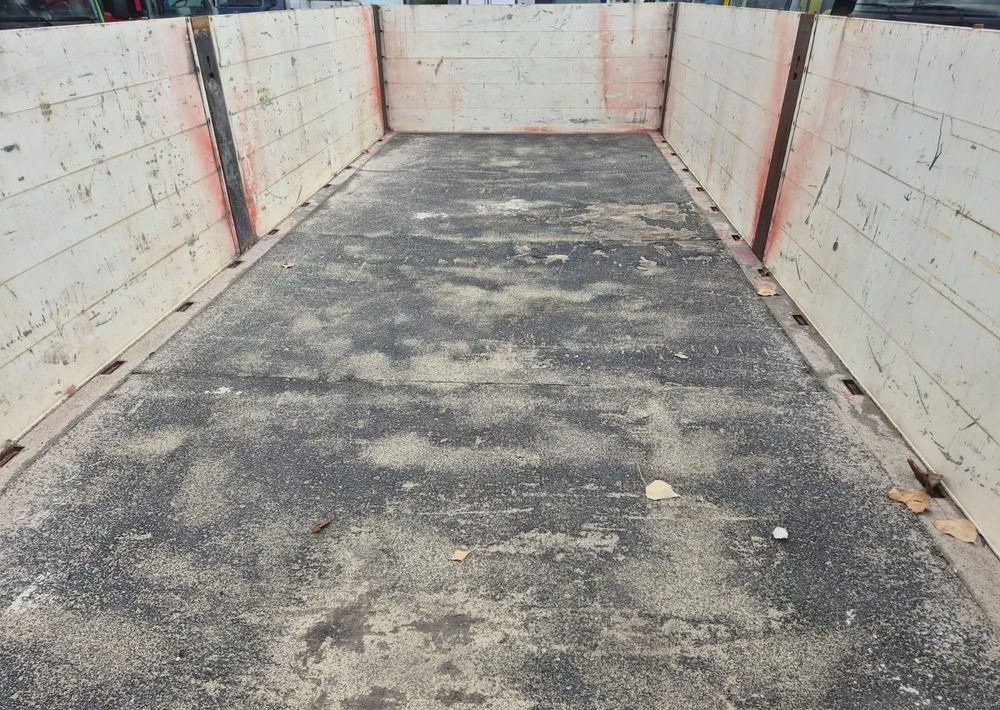 Krone Przyczepa budowlanka marka Gellhau - Remolque plataforma/ Caja abierta: foto 5 Krone Przyczepa budowlanka marka Gellhau - Remolque plataforma/ Caja abierta: foto 5