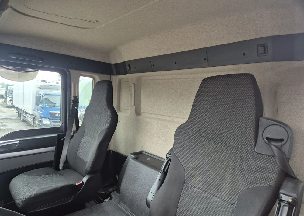 Camión volquete MAN TGS 41.460 oxo WYWROTKA tylnozasypowa KH-KIPPER EURO 6: foto 19 Camión volquete MAN TGS 41.460 oxo WYWROTKA tylnozasypowa KH-KIPPER EURO 6: foto 19