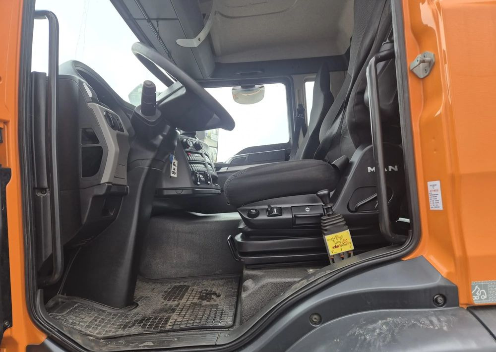 Camión volquete MAN TGS 41.460 oxo WYWROTKA tylnozasypowa KH-KIPPER EURO 6: foto 15 Camión volquete MAN TGS 41.460 oxo WYWROTKA tylnozasypowa KH-KIPPER EURO 6: foto 15