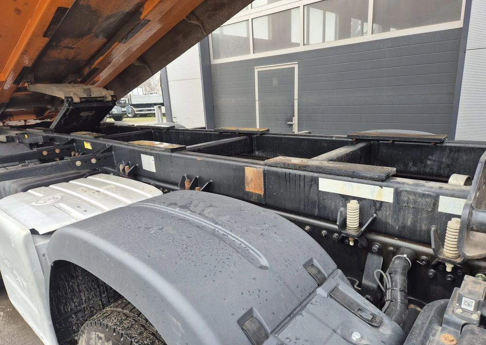 Camión volquete MAN TGS 41.460 oxo WYWROTKA tylnozasypowa KH-KIPPER EURO 6: foto 6 Camión volquete MAN TGS 41.460 oxo WYWROTKA tylnozasypowa KH-KIPPER EURO 6: foto 6