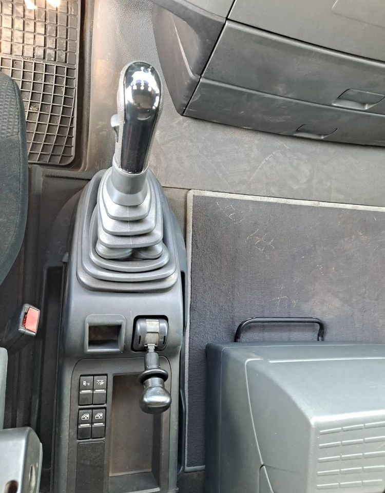 MAN TGX 26.440 Euro 5 Hakowiec - Camión multibasculante: foto 2 MAN TGX 26.440 Euro 5 Hakowiec - Camión multibasculante: foto 2