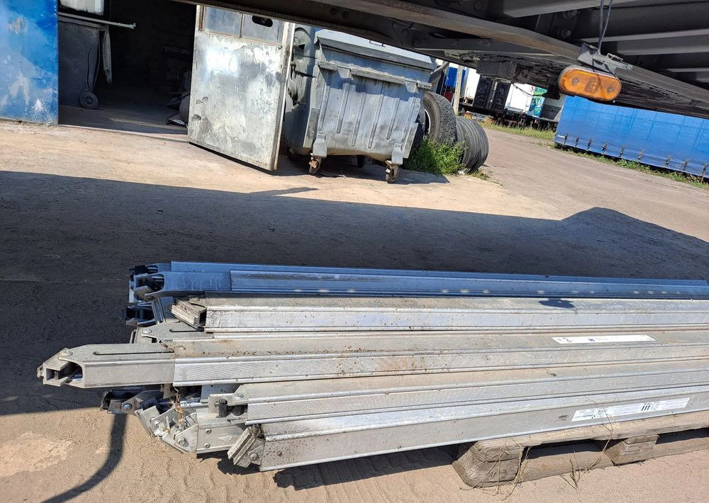 Schmitz Cargobull Belki Doppelstock do naczepy Krone i innych - wyposażenie naczepy - Carrocería y exterior para Remolque: foto 3 Schmitz Cargobull Belki Doppelstock do naczepy Krone i innych - wyposażenie naczepy - Carrocería y exterior para Remolque: foto 3