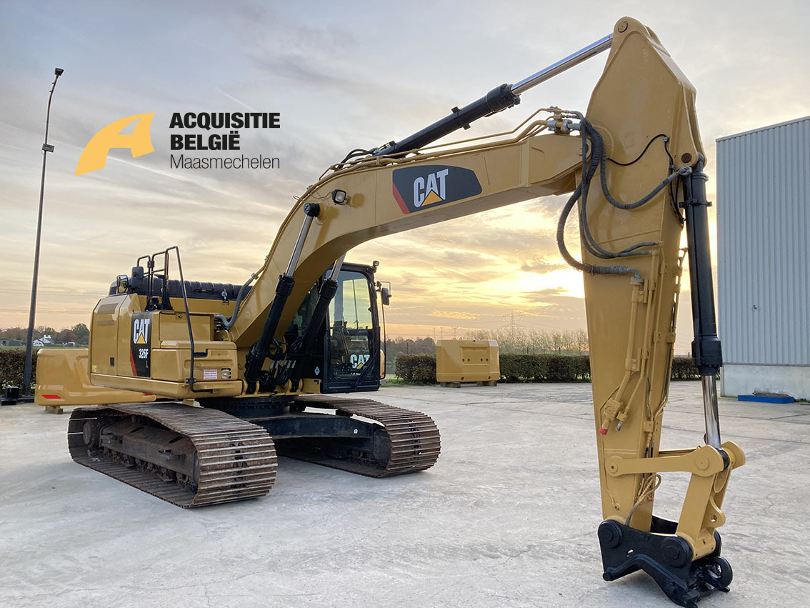 CATERPILLAR 326FL - Excavadora: foto 4 CATERPILLAR 326FL - Excavadora: foto 4