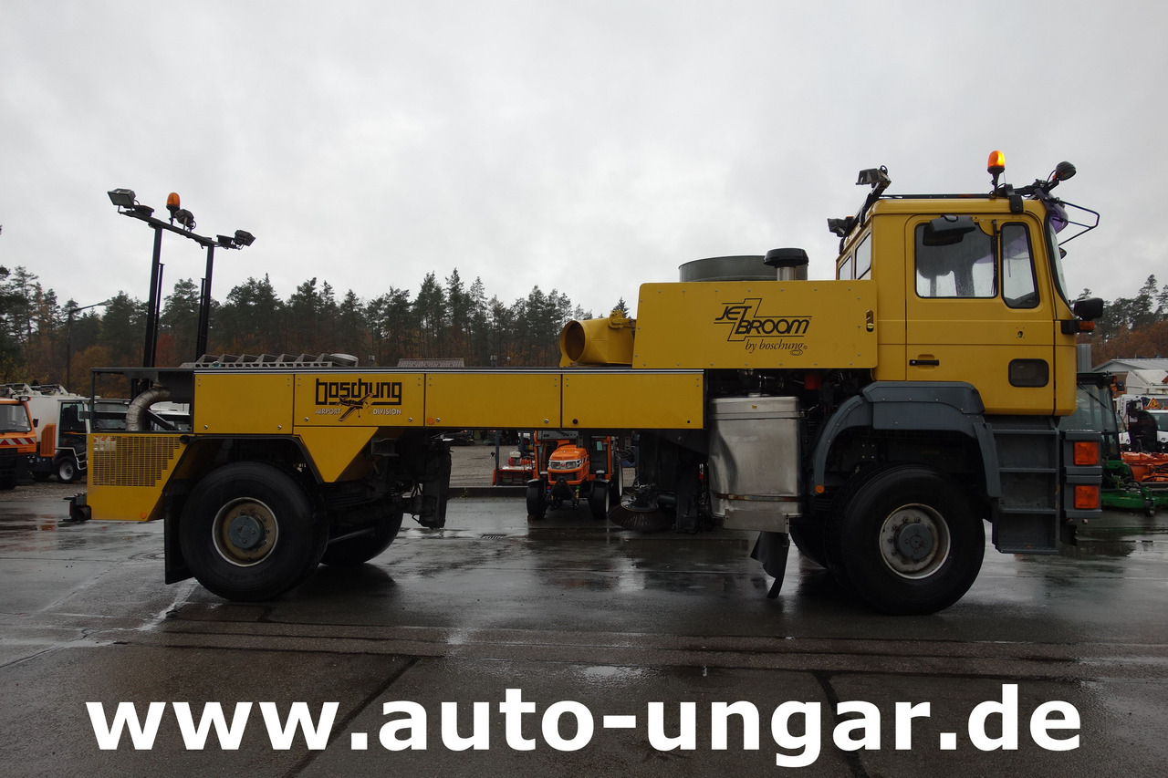 MAN Boschung BJB 8000 Speed Broom 4x4 Offroad Trial Flughafen - Equipo de apoyo en tierra, Equipo de apoyo en tierra: foto 5 MAN Boschung BJB 8000 Speed Broom 4x4 Offroad Trial Flughafen - Equipo de apoyo en tierra, Equipo de apoyo en tierra: foto 5