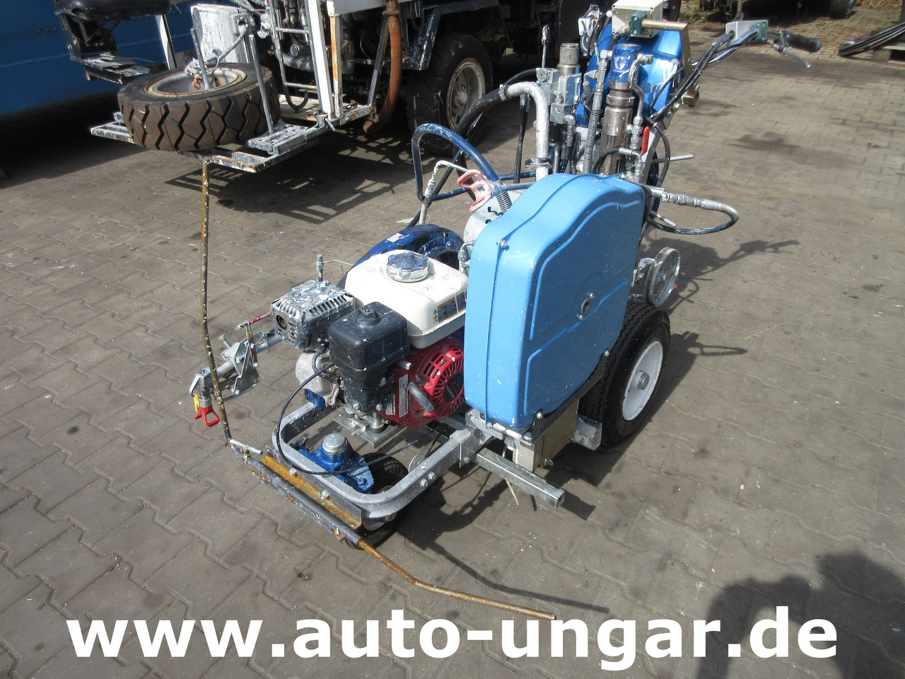 Graco 200 HS Aximum Citadine 75H Bj 13 Airless Roadmarking Striper Markiermaschine - Construcción de carreteras: foto 3 Graco 200 HS Aximum Citadine 75H Bj 13 Airless Roadmarking Striper Markiermaschine - Construcción de carreteras: foto 3