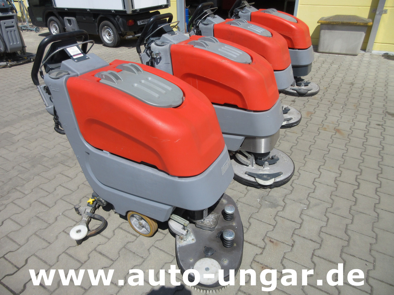 Hako B45 Scheuersaugmaschine B45CL eigener Antrieb Scrubber - Fregadora: foto 4 Hako B45 Scheuersaugmaschine B45CL eigener Antrieb Scrubber - Fregadora: foto 4