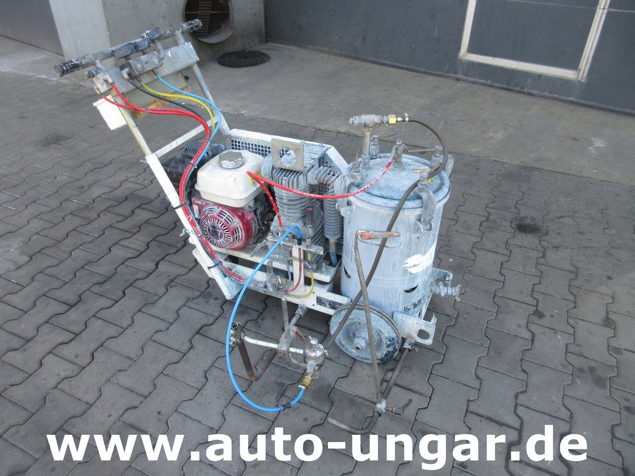 Hofmann H5-1 Straßenmarkierungsmaschine Roadmarking Machine Graco Markiermaschine - Construcción de carreteras: foto 1 Hofmann H5-1 Straßenmarkierungsmaschine Roadmarking Machine Graco Markiermaschine - Construcción de carreteras: foto 1