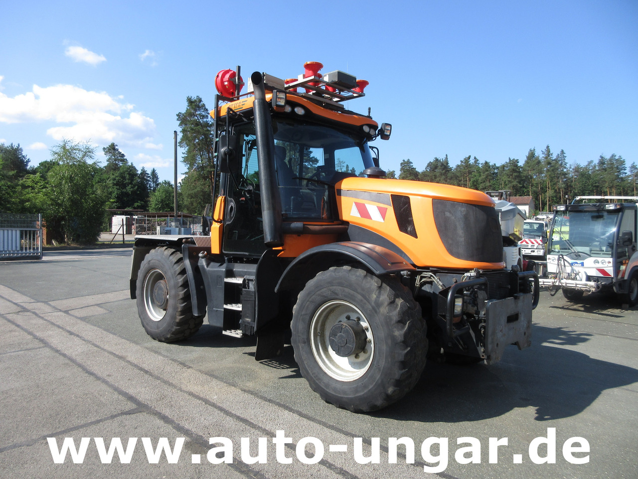 JCB Landpower Fastrac HMV 3200 Bj. 2009 80km/h 4x4 2x PTO 195PS - Tractor: foto 1 JCB Landpower Fastrac HMV 3200 Bj. 2009 80km/h 4x4 2x PTO 195PS - Tractor: foto 1