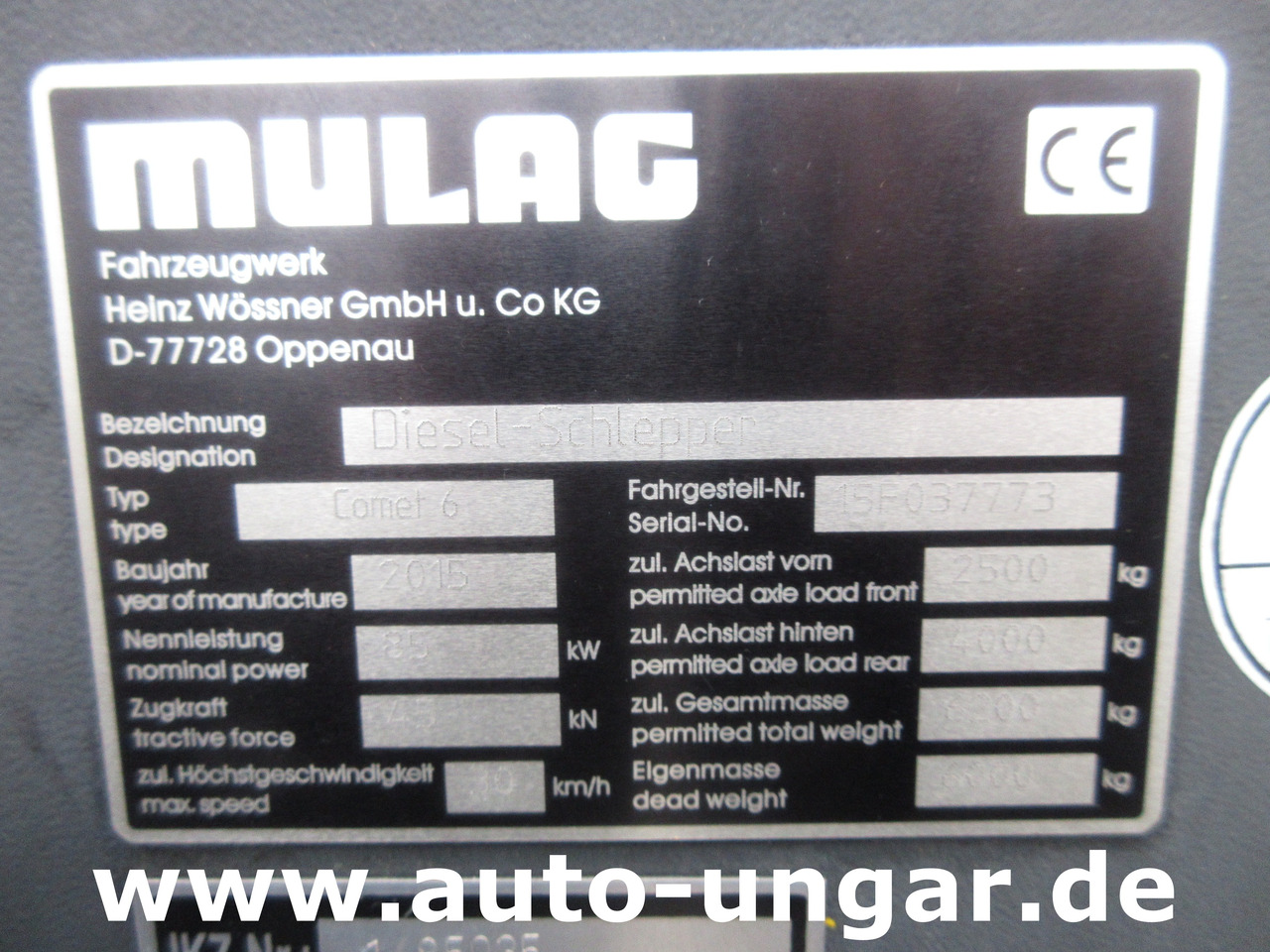 Tractor de equipaje MULAG Comet 6D Diesel Schlepper Push-Back GSE Gepäckwagen: foto 20 Tractor de equipaje MULAG Comet 6D Diesel Schlepper Push-Back GSE Gepäckwagen: foto 20