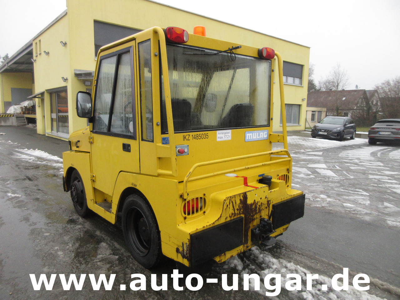 Tractor de equipaje MULAG Comet 6D Diesel Schlepper Push-Back GSE Gepäckwagen: foto 5 Tractor de equipaje MULAG Comet 6D Diesel Schlepper Push-Back GSE Gepäckwagen: foto 5