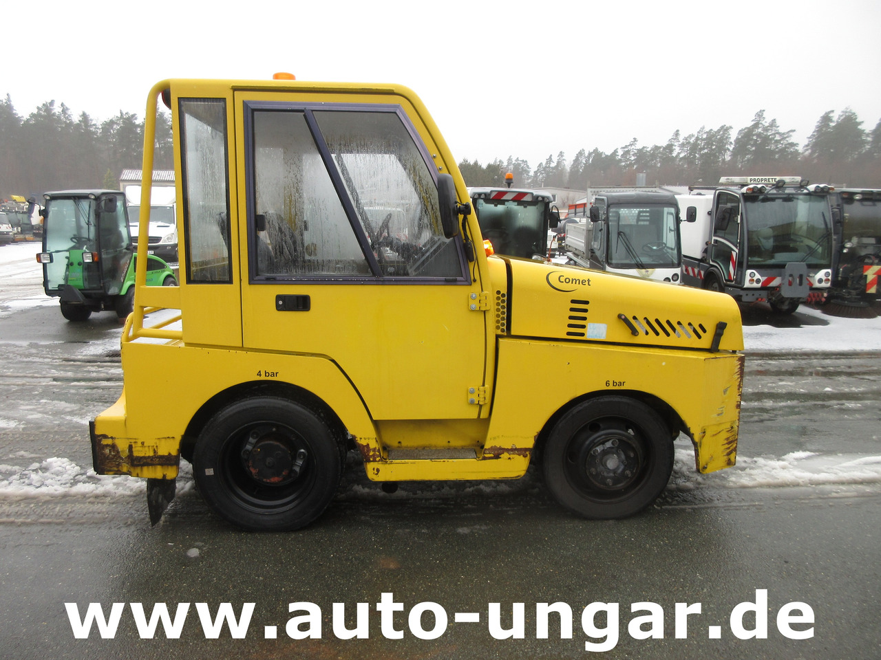 Tractor de equipaje MULAG Comet 6D Diesel Schlepper Push-Back GSE Gepäckwagen: foto 8 Tractor de equipaje MULAG Comet 6D Diesel Schlepper Push-Back GSE Gepäckwagen: foto 8