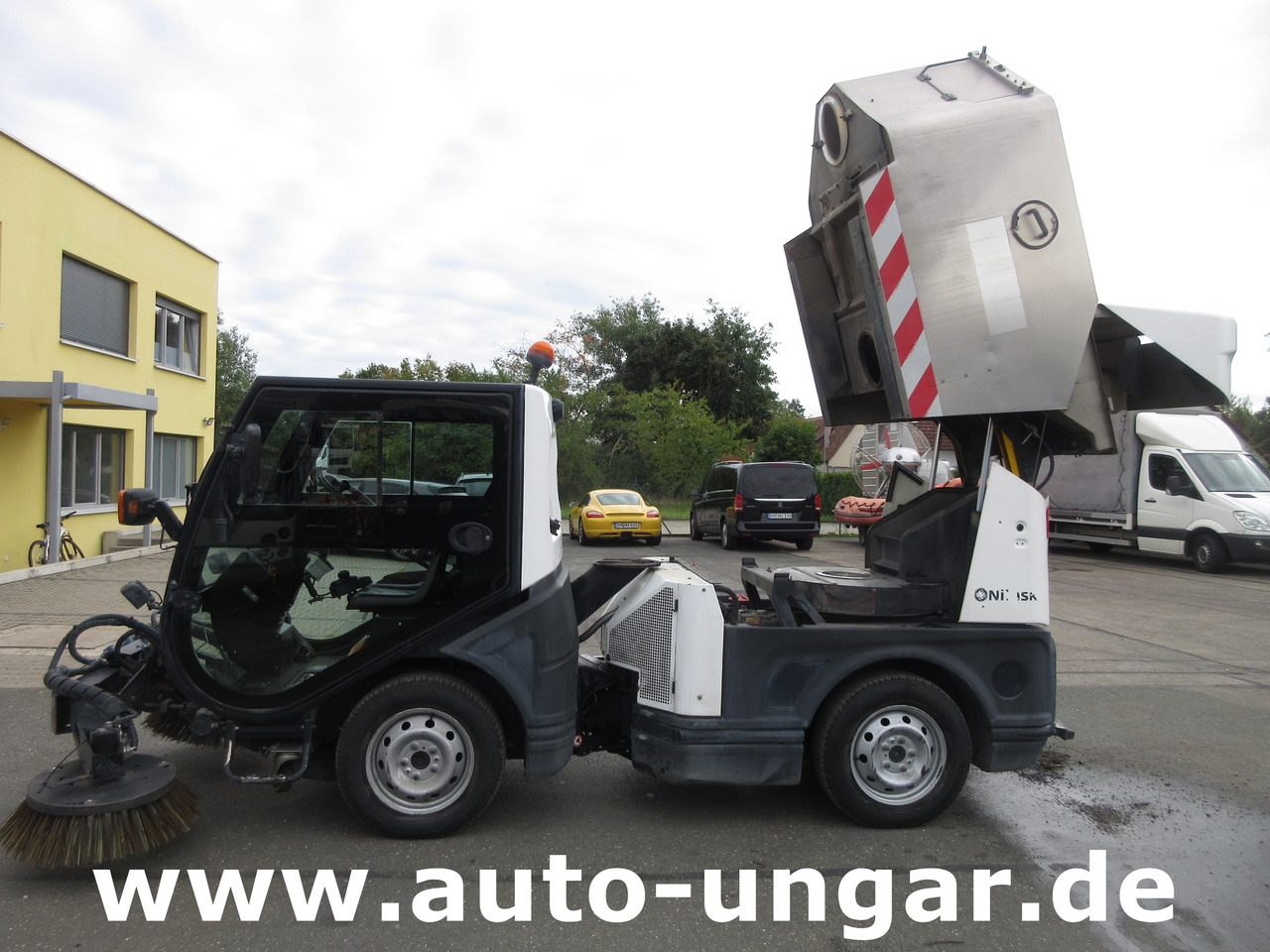 Barredora vial Nilfisk CR3500 CityRanger Schmidt Flexigo Multigo 4x4 Kehrmaschine Geräteträger: foto 6 Barredora vial Nilfisk CR3500 CityRanger Schmidt Flexigo Multigo 4x4 Kehrmaschine Geräteträger: foto 6