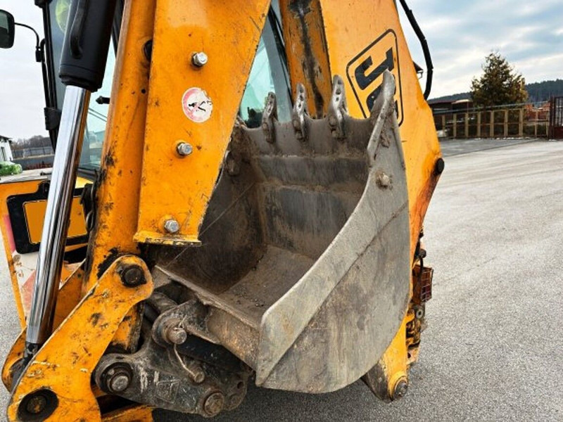 Retroexcavadora JCB 4 CX: foto 6