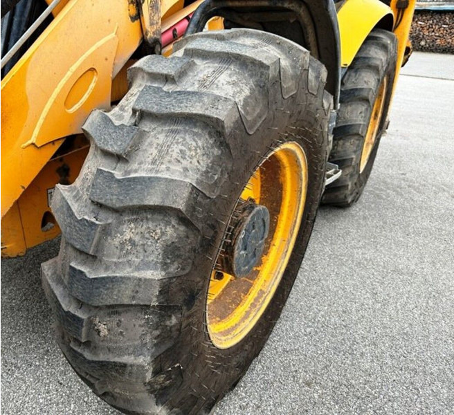Retroexcavadora JCB 4 CX: foto 9