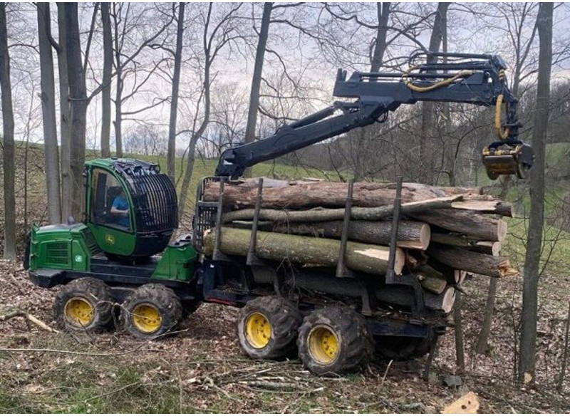 John Deere 1010E 8W - Autocargador: foto 1 John Deere 1010E 8W - Autocargador: foto 1