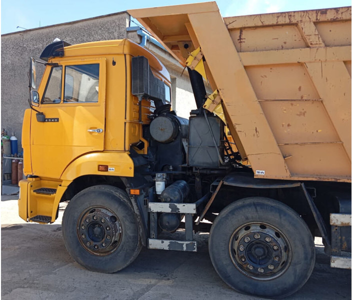 Kamaz 8x4 dumper 17m3 - Camión volquete: foto 4 Kamaz 8x4 dumper 17m3 - Camión volquete: foto 4