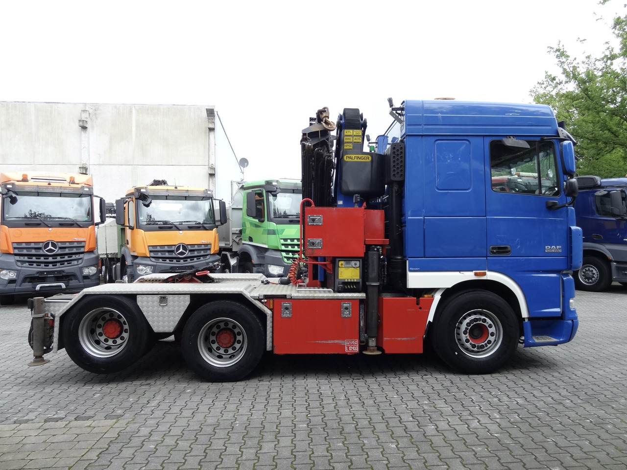 Cabeza tractora Daf XF105 460 6X2 Kran Palfinger 34002: foto 13