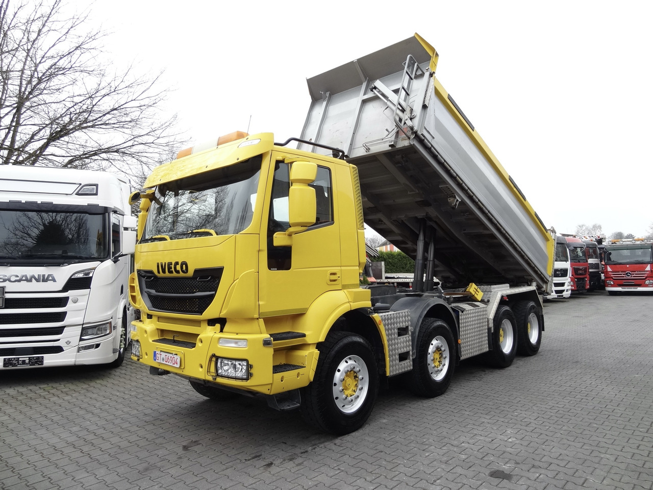 Iveco Trakker 450 8X4 Meiller - Camión volquete: foto 1 Iveco Trakker 450 8X4 Meiller - Camión volquete: foto 1