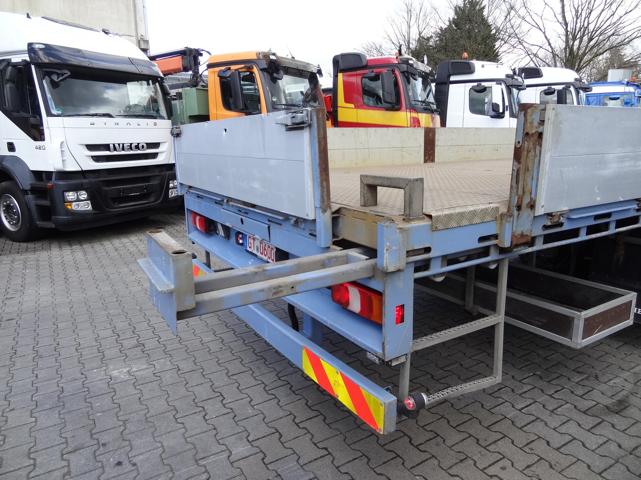 Camión caja abierta, Camión grúa Mercedes-Benz Actros 2533 6X2 HMF 1820 Langmaterial: foto 15 Camión caja abierta, Camión grúa Mercedes-Benz Actros 2533 6X2 HMF 1820 Langmaterial: foto 15