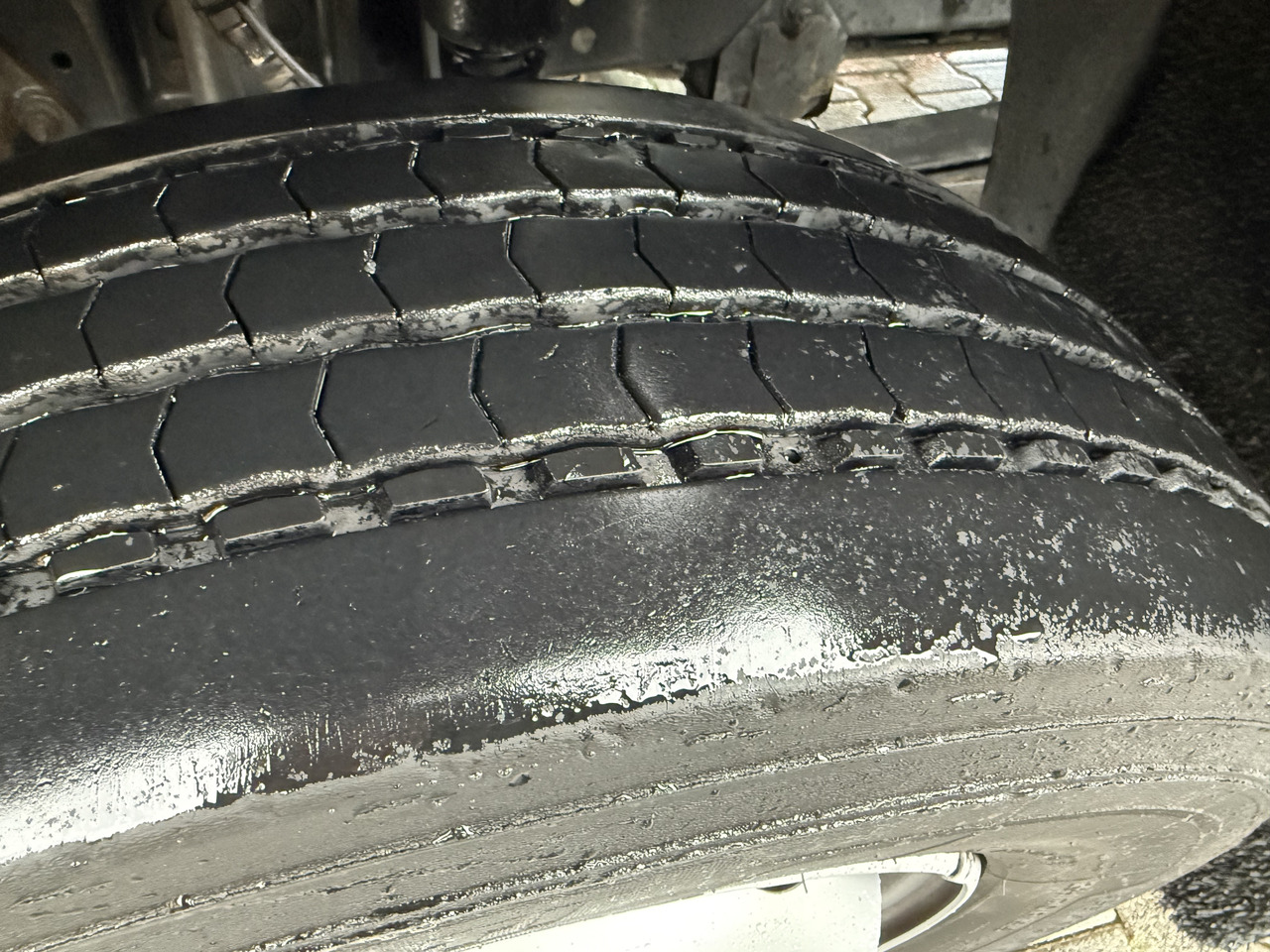 Mercedes-Benz Atego 1227 Kran MKG 96 - Camión caja abierta, Camión grúa: foto 4 Mercedes-Benz Atego 1227 Kran MKG 96 - Camión caja abierta, Camión grúa: foto 4