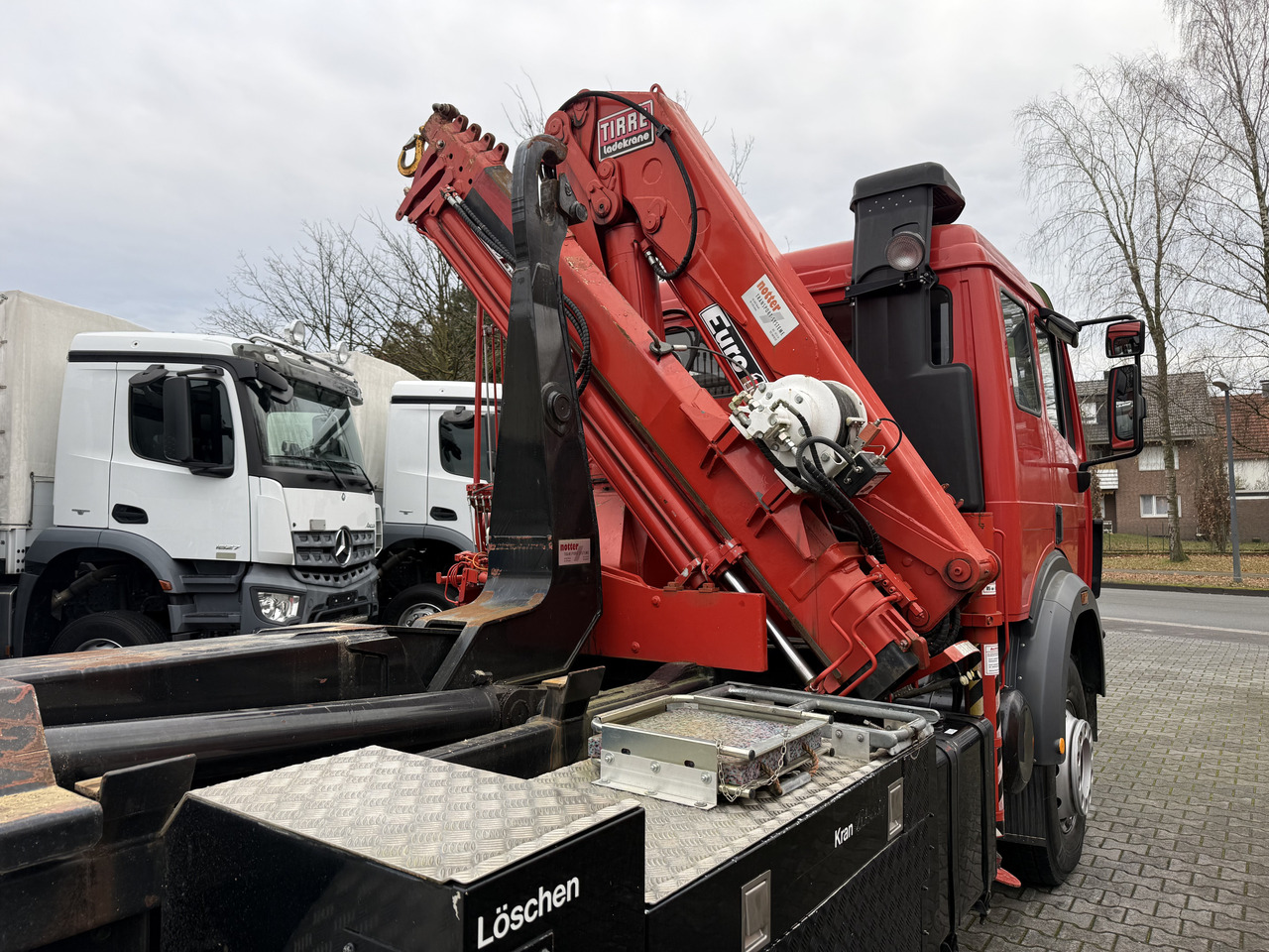 Mercedes-Benz SK 2538 6X4 Haken Kran/ Oldtimer/ Feuerwehr - Camión grúa, Camión multibasculante: foto 3 Mercedes-Benz SK 2538 6X4 Haken Kran/ Oldtimer/ Feuerwehr - Camión grúa, Camión multibasculante: foto 3