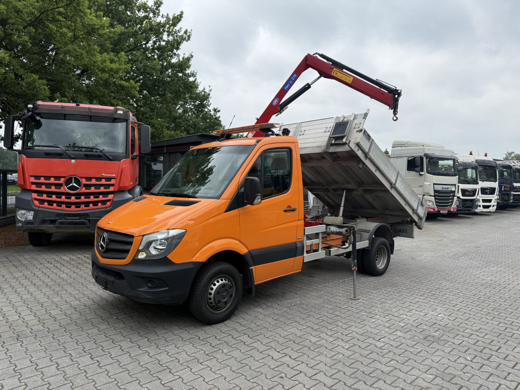 Mercedes-Benz Sprinter 516 Kipper mit Kran HMF 270 - Furgoneta basculante: foto 1 Mercedes-Benz Sprinter 516 Kipper mit Kran HMF 270 - Furgoneta basculante: foto 1
