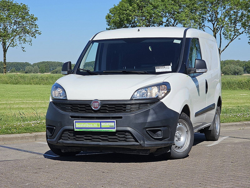 Fiat Doblò CARGO 1.6 L1 NL-Auto Trekhaak - Furgoneta pequeña: foto 1 Fiat Doblò CARGO 1.6 L1 NL-Auto Trekhaak - Furgoneta pequeña: foto 1