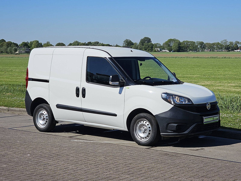 Fiat Doblò CARGO 1.6 L1 NL-Auto Trekhaak - Furgoneta pequeña: foto 5 Fiat Doblò CARGO 1.6 L1 NL-Auto Trekhaak - Furgoneta pequeña: foto 5