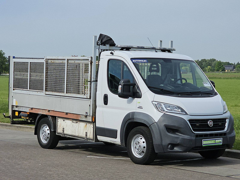 Fiat Ducato 2.3 clima aut marge - Furgoneta caja abierta: foto 5 Fiat Ducato 2.3 clima aut marge - Furgoneta caja abierta: foto 5