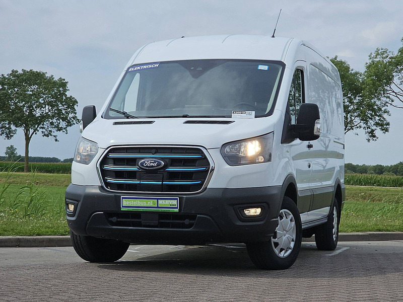 Ford E-Transit L2H2 68kWh Navi AC! - Furgón, Furgoneta eléctrica: foto 1 Ford E-Transit L2H2 68kWh Navi AC! - Furgón, Furgoneta eléctrica: foto 1