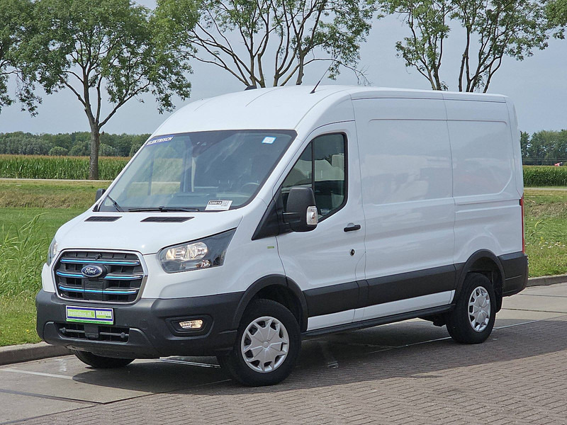 Ford E-Transit L2H2 68kWh Navi AC! - Furgón, Furgoneta eléctrica: foto 2 Ford E-Transit L2H2 68kWh Navi AC! - Furgón, Furgoneta eléctrica: foto 2