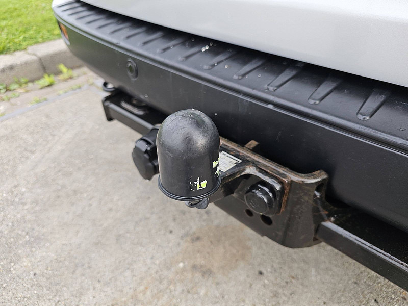 Furgoneta pequeña Ford Transit 2.0 L2H1 Dub.-Cab.: foto 16