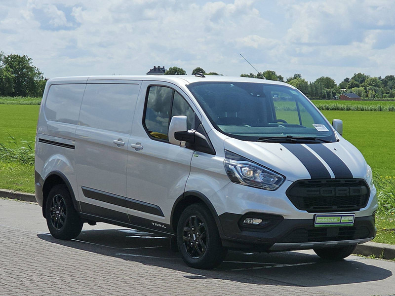 Ford Transit Custom 2.0 L1H1 TRAIL-EDITION! - Furgoneta pequeña: foto 5 Ford Transit Custom 2.0 L1H1 TRAIL-EDITION! - Furgoneta pequeña: foto 5