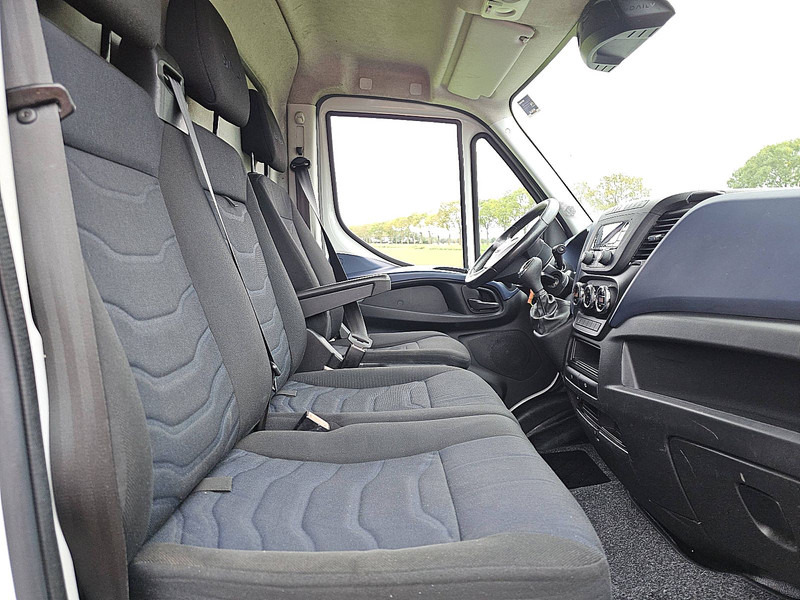 Furgoneta caja cerrada Iveco Daily 35C16 Bakwagen Laadklep!: foto 7