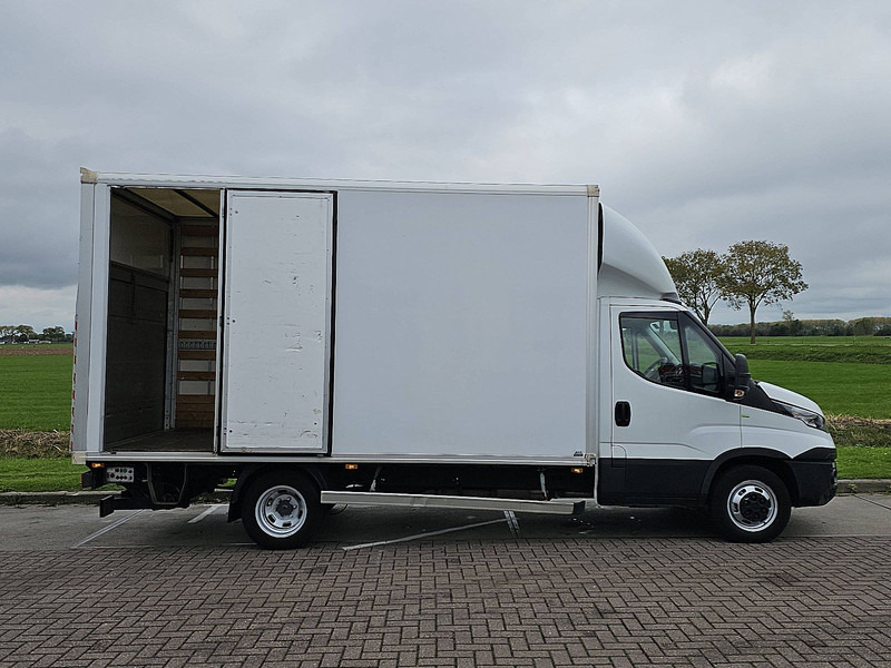 Furgoneta caja cerrada Iveco Daily 35C16 Bakwagen Laadklep!: foto 14