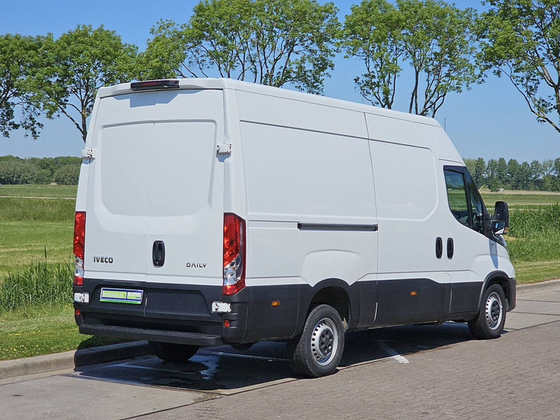 Iveco Daily 35S14 HI- MATIC L2H2 LED - Furgón: foto 3 Iveco Daily 35S14 HI- MATIC L2H2 LED - Furgón: foto 3