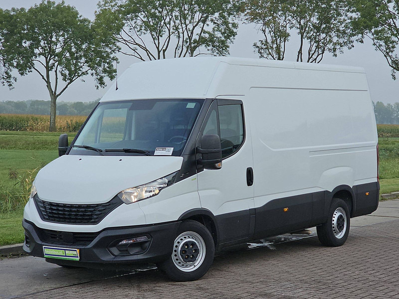 Iveco Daily 35S14 L2H2 3.5T-AHG Airco! - Furgón: foto 2 Iveco Daily 35S14 L2H2 3.5T-AHG Airco! - Furgón: foto 2