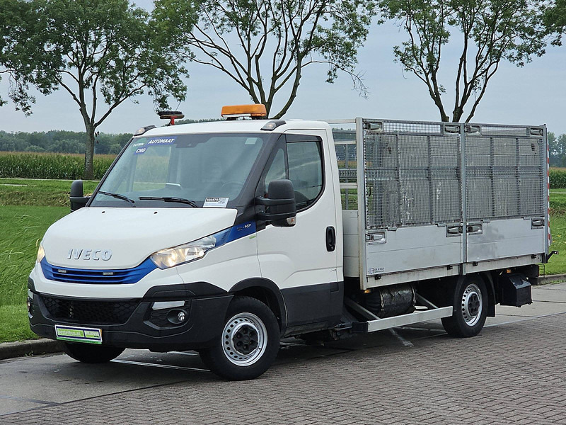 Iveco Daily 35S14 aardgas EURO6 - Furgoneta caja abierta: foto 2 Iveco Daily 35S14 aardgas EURO6 - Furgoneta caja abierta: foto 2