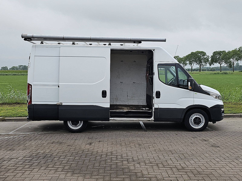 Furgón Iveco Daily 35S16: foto 12