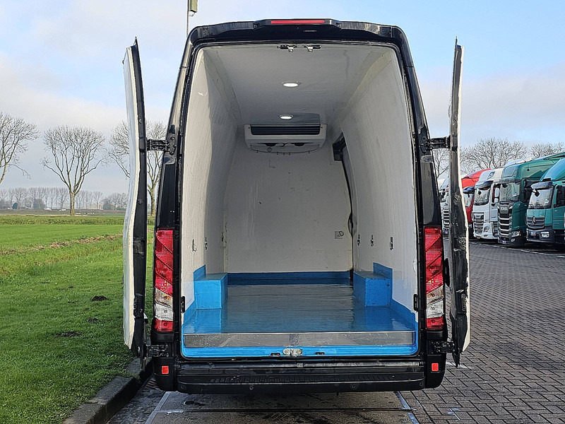 Furgoneta frigorifica Iveco Daily 35S18 XL H3 FRIGO 3.0 ltr: foto 14