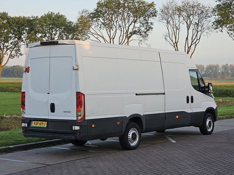 Iveco Daily - Furgón: foto 3 Iveco Daily - Furgón: foto 3