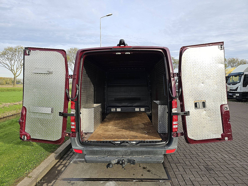 Leasing para Mercedes-Benz 211 Mercedes-Benz 211: foto 14