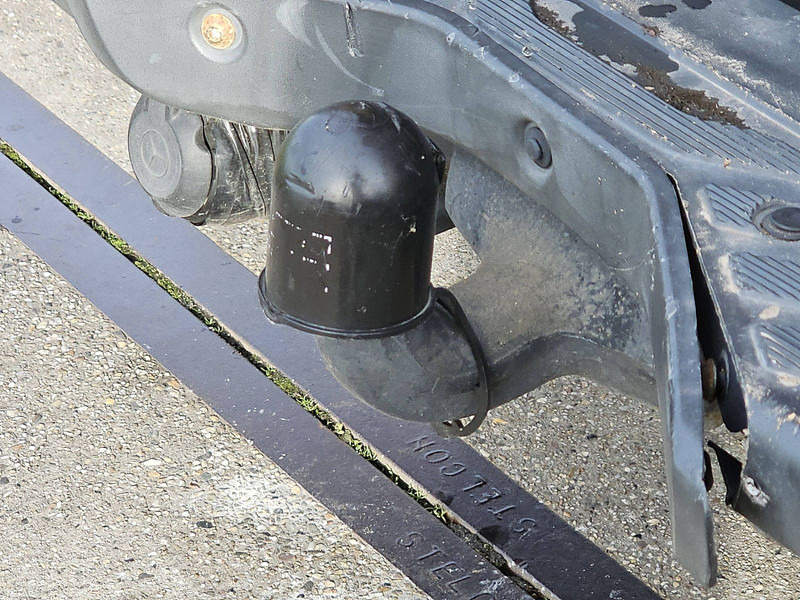 Leasing para Mercedes-Benz 211 Mercedes-Benz 211: foto 16