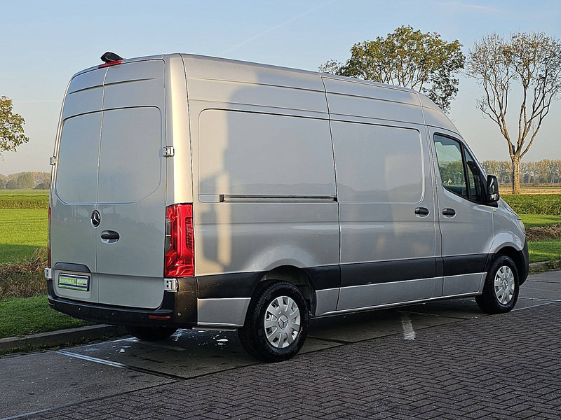 Mercedes-Benz Sprinter 315 L2H2 RWD Mbux Autom! - Furgoneta pequeña: foto 3 Mercedes-Benz Sprinter 315 L2H2 RWD Mbux Autom! - Furgoneta pequeña: foto 3