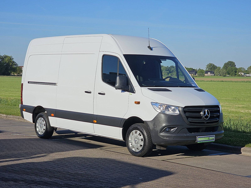 Mercedes-Benz Sprinter 317 L2H2 Mbux RWD! - Furgón: foto 5 Mercedes-Benz Sprinter 317 L2H2 Mbux RWD! - Furgón: foto 5