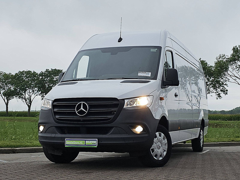 Mercedes-Benz Sprinter 317 L3H2 Maxi Mbux Euro6 - Furgón: foto 1 Mercedes-Benz Sprinter 317 L3H2 Maxi Mbux Euro6 - Furgón: foto 1