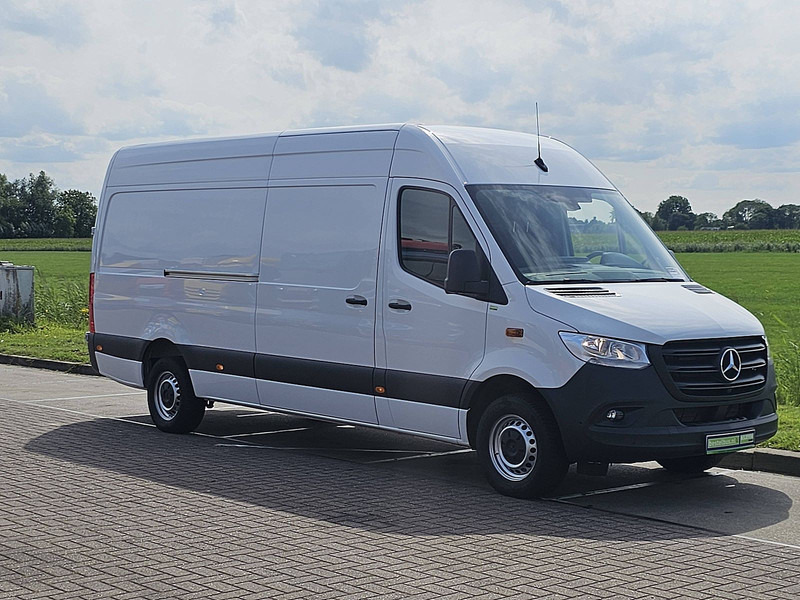 Mercedes-Benz Sprinter 317 L3H2 Maxi Mbux - Furgón: foto 5 Mercedes-Benz Sprinter 317 L3H2 Maxi Mbux - Furgón: foto 5